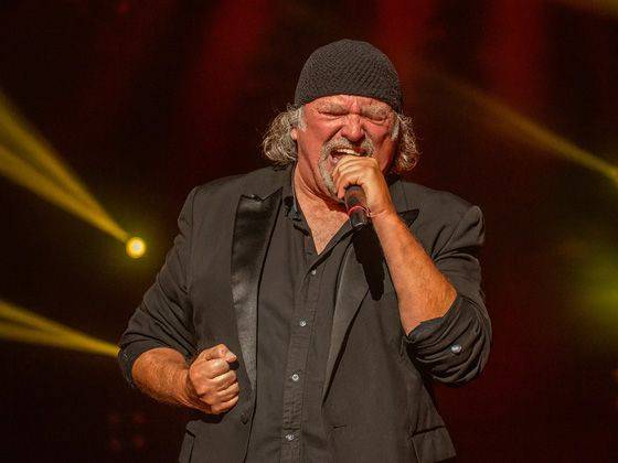 Black Jacket Symphony: Bon Jovi's Slippery When Wet